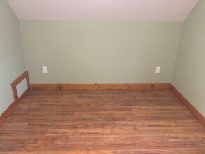 355 NY-31, Unit #3 in Bridgeport, NY - Building Photo - Building Photo