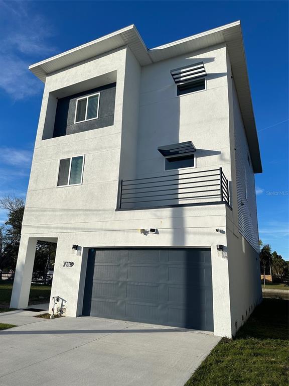 property at 7119 Fair Ln