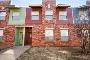 2161 Houston Ave in Norman, OK - Building Photo