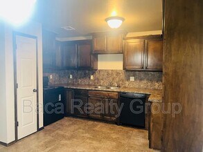 702 NE 21st Terrace in Newcastle, OK - Building Photo - Building Photo