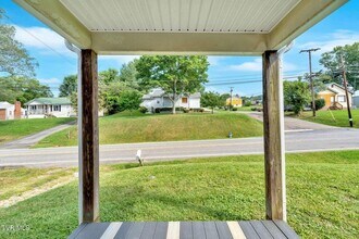 3361 Bloomingdale Rd in Kingsport, TN - Building Photo - Building Photo