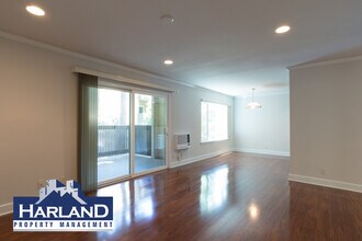 3148 Via Alicante in San Diego, CA - Building Photo - Building Photo