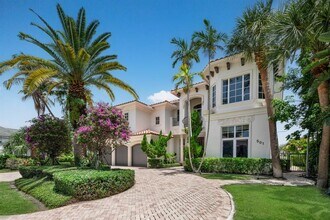 501 Golden Harbour Dr in Boca Raton, FL - Building Photo - Building Photo