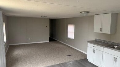 248 Beard St in Huntington, IN - Building Photo - Building Photo