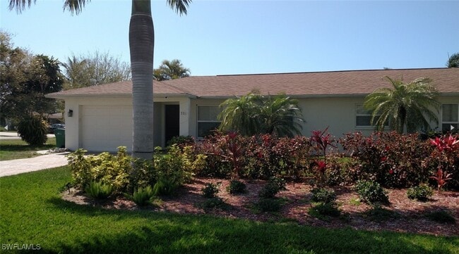 591 101st Ave N in Naples, FL - Building Photo - Building Photo