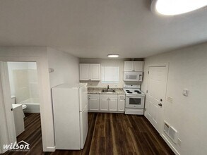1306 McKinley Ave-Unit -1306 1/2 McKinley Ave in Yakima, WA - Building Photo - Building Photo