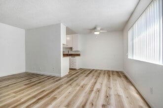 1550 S Saltair Ave in Los Angeles, CA - Building Photo - Building Photo