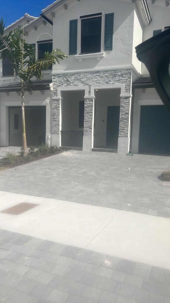 property at 28519 SW 134th Ct