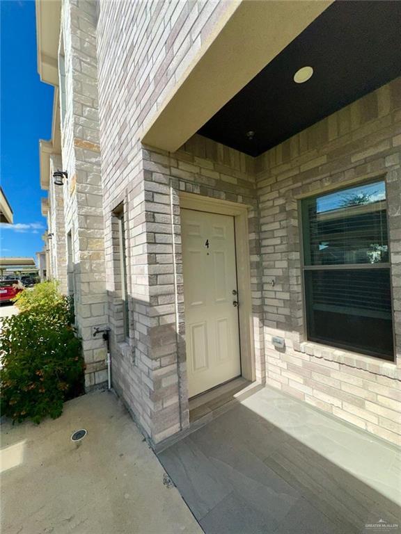 18 Newport Ave in Edinburg, TX - Building Photo - Building Photo