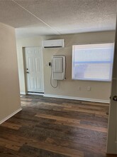 1010 S M.L.K. Jr Ave-Unit -C in Clearwater, FL - Foto de edificio - Building Photo