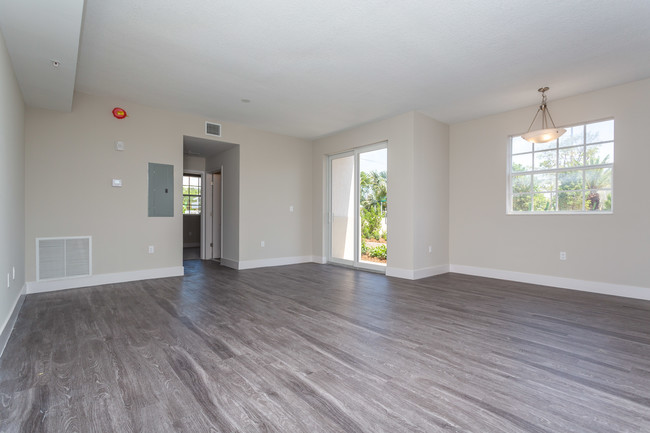 Playa Apartments in Key Largo, FL - Foto de edificio - Interior Photo