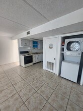 2730 Ocean Shore Blvd in Ormond Beach, FL - Building Photo - Building Photo