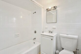 27 Brook St in Somerville, MA - Building Photo - Building Photo