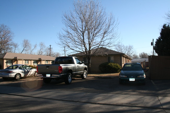 4650-4664 Pierce St in Wheat Ridge, CO - Building Photo - Building Photo