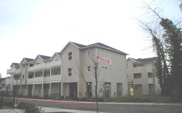 Cansler West Apartments in Portland, OR - Foto de edificio