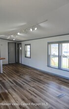 21 Maple Ave in Hunter, NY - Building Photo - Building Photo
