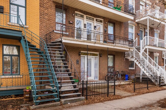 4698-4706 Messier St in Montréal, QC - Building Photo - Building Photo