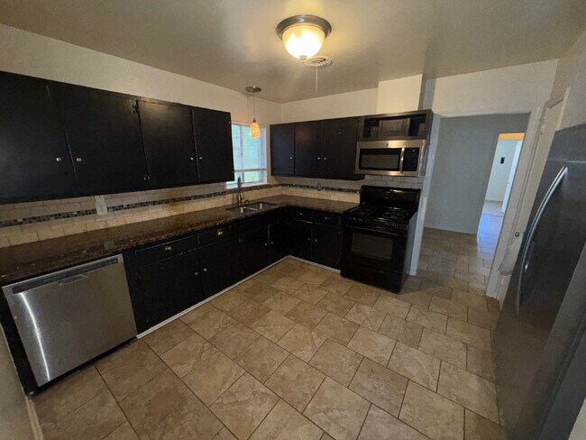 5429 S Norden Dr in Mobile, AL - Building Photo - Building Photo