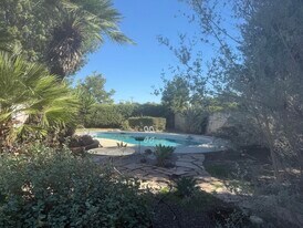 8552 Woodley Ave in North Hills, CA - Building Photo