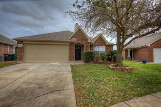 1308 Ropers Way in Haslet, TX - Building Photo - Building Photo