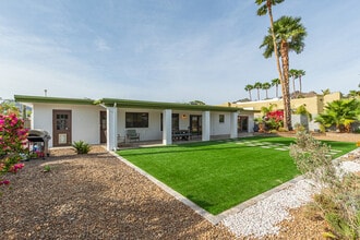 2542 E Cochise Rd in Phoenix, AZ - Building Photo - Building Photo