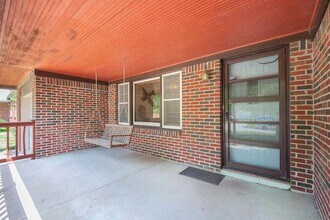 368 N Hillcrest St in Wichita, KS - Building Photo - Building Photo