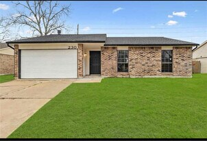 230 Tara Plantation Dr in Richmond, TX - Building Photo