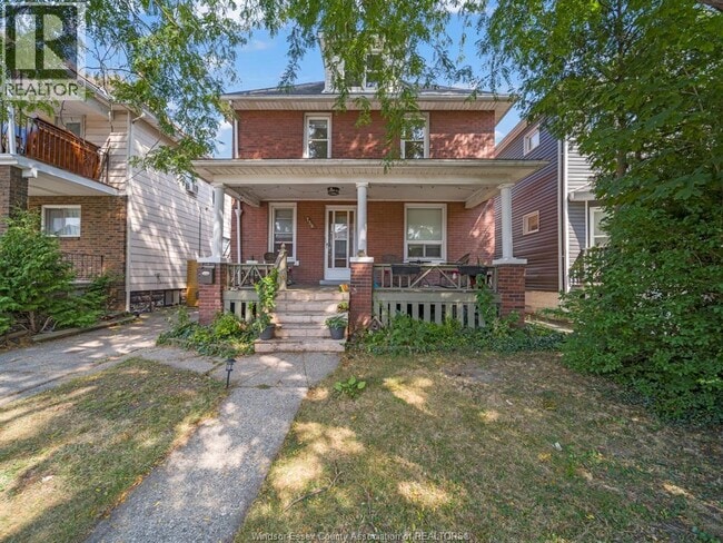 758 Pierre Ave in Windsor, ON - Building Photo - Building Photo