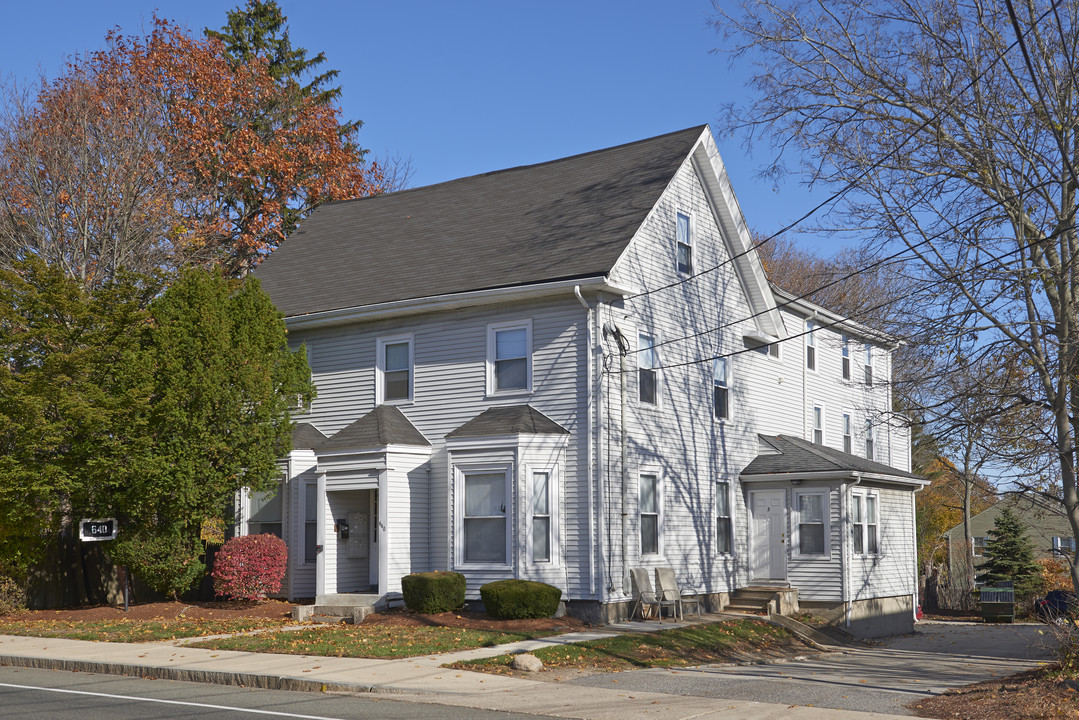 640 Washington St in Braintree, MA - Building Photo