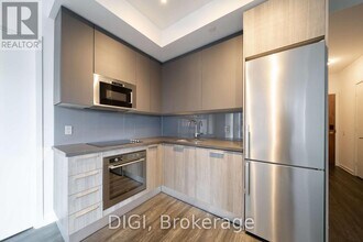 25 Selby St in Toronto, ON - Building Photo - Building Photo