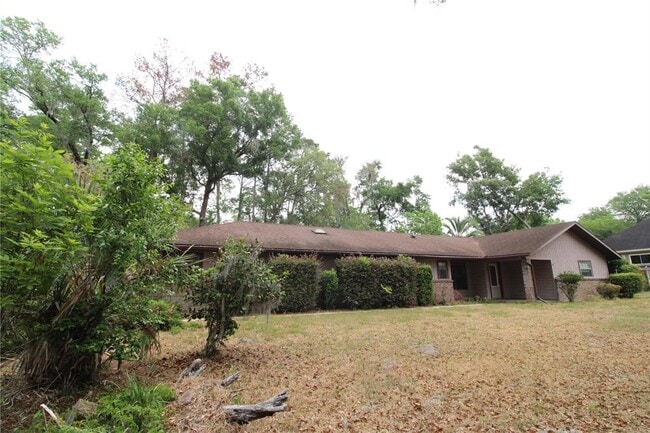 4035 NW 37th Dr