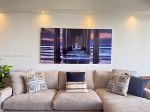 251 Crandon Blvd in Key Biscayne, FL - Building Photo - Building Photo