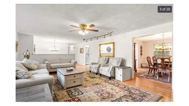 96 Washburn Ave in Wellesley, MA - Building Photo - Building Photo