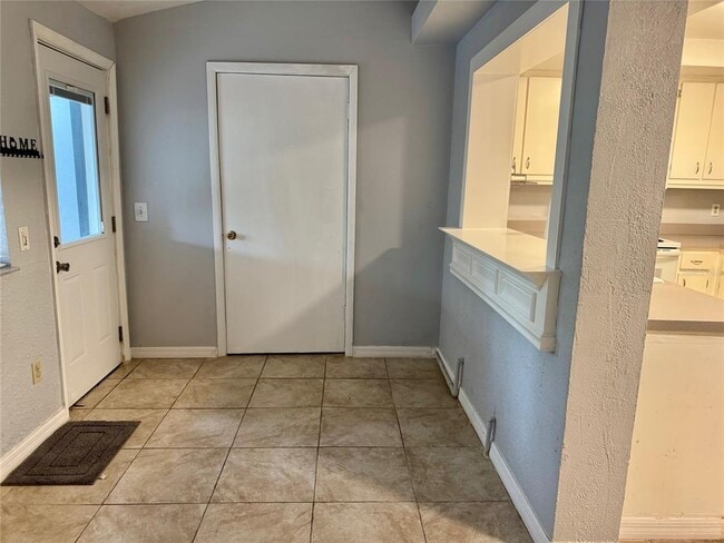 14684 Pine Glen Cir in Lutz, FL - Building Photo - Building Photo
