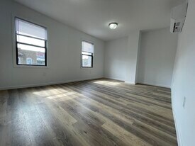 416 10TH St in Union City, NJ - Building Photo