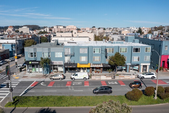 3220 Geary Blvd in San Francisco, CA - Building Photo - Building Photo