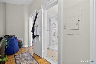 29 Eld St in New Haven, CT - Building Photo - Building Photo