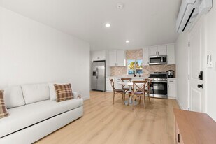 12801 Waddell St, Unit 12803 in Valley Village, CA - Building Photo