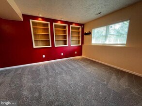 7219 Ford Hollow Dr in Fredericksburg, VA - Building Photo - Building Photo