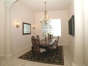 285 Porto Vecchio Way in Palm Beach Gardens, FL - Building Photo - Building Photo