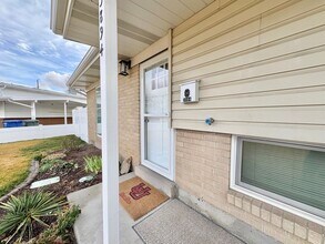 3894 W Marcus Rd in West Valley City, UT - Building Photo - Building Photo