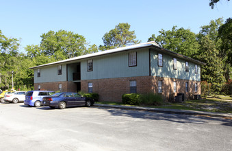 Arbor Rose Apartments in Hinesville, GA - Building Photo - Building Photo