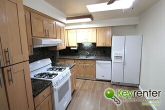 3429 Braeburn St in Sacramento, CA - Building Photo - Building Photo