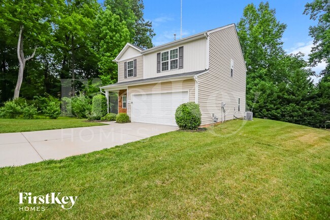 7702 McCarron Way in Charlotte, NC - Building Photo - Building Photo