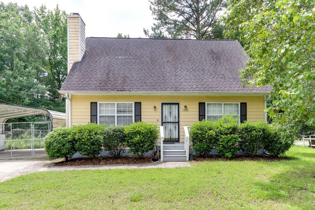 2806 Ross Rd in Durham, NC - Building Photo