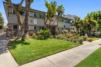 Trojan House in Los Angeles, CA - Building Photo - Interior Photo