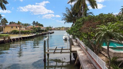 700 Coral Way in Fort Lauderdale, FL - Building Photo - Building Photo