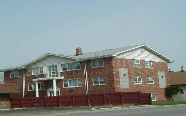 4438 Prescott Ave in Lyons, IL - Foto de edificio - Building Photo