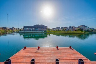 2527 Bal Harbour Dr in Missouri City, TX - Building Photo