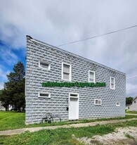 1745 E Market St in Huntington, IN - Building Photo